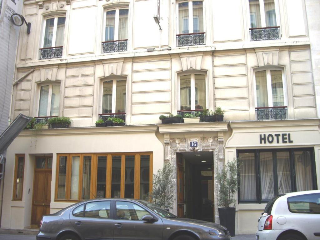 Hotel Montmartre Париж Екстериор снимка