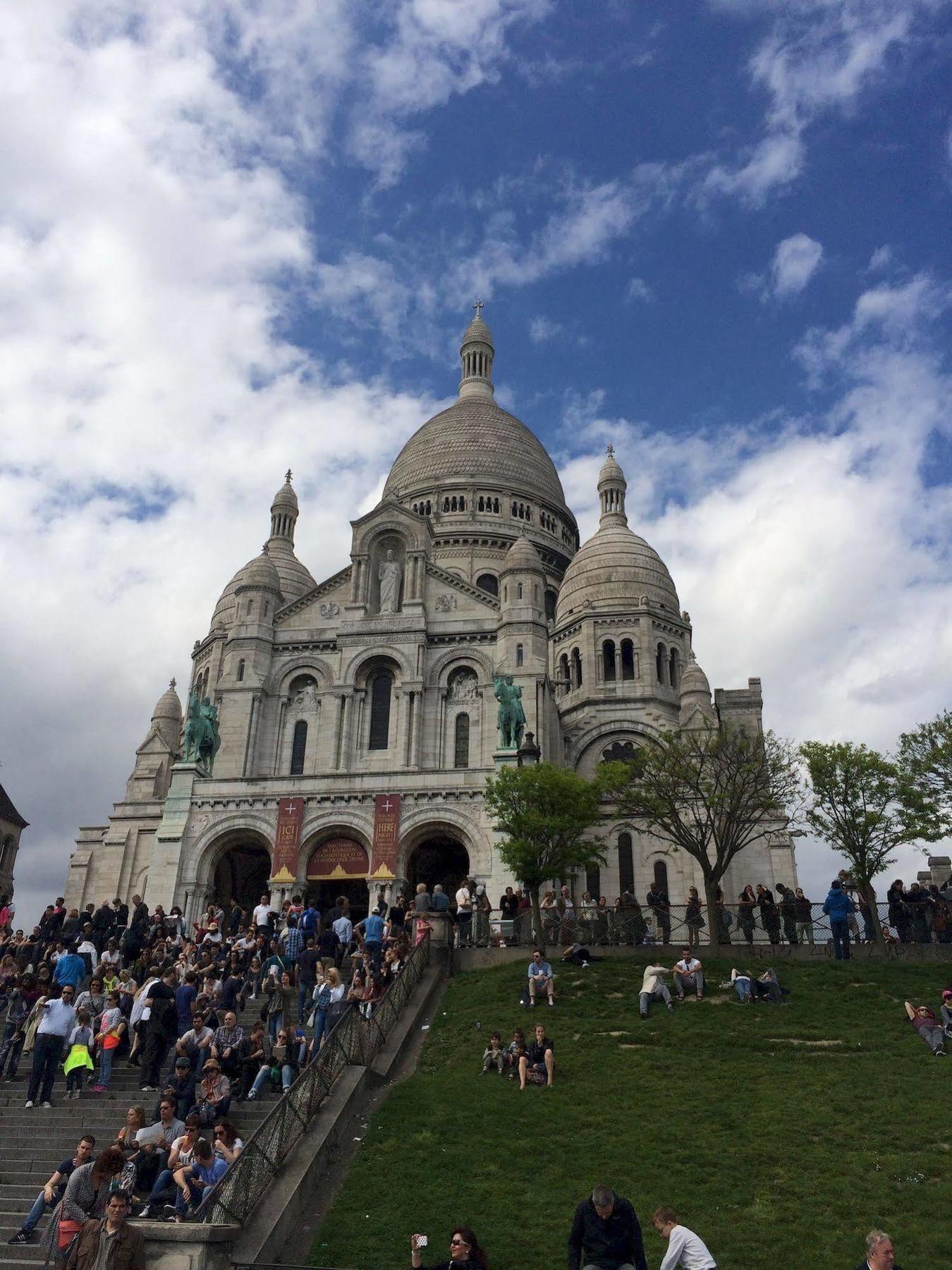 Hotel Montmartre Париж Екстериор снимка